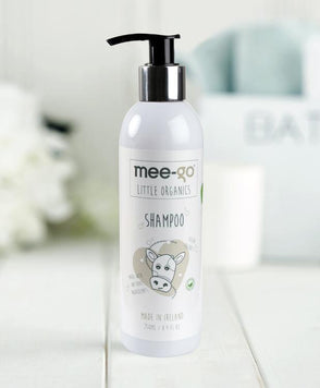 Scent-free gentle, natural shampoo for babies and toddlers.